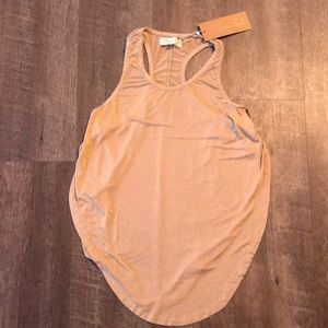 NWT Niyama Sol Top - Split Tank Sand - S Small